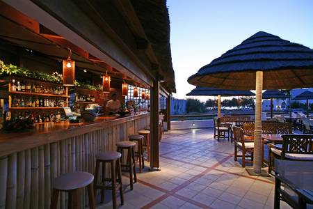 Naxos Resort Beach Hotel, Restaurant/Gastronomie