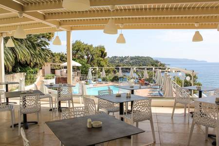Paradise Hotel, Restaurant/Gastronomie