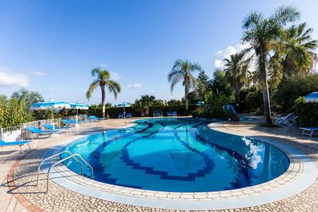 Hotel Resort Tonicello, Pool/Poolbereich