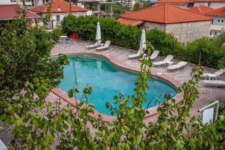 Hotel Skentos, Pool/Poolbereich