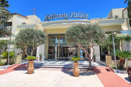 Hydramis Palace, Resort/Hotelanlage