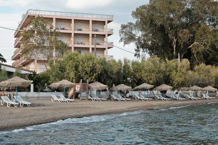 Stefania Beach Resort, sonstige