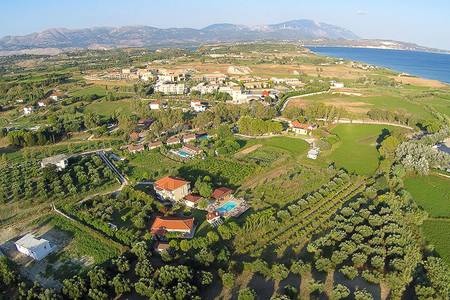 Aggelina's Apartments, Resort/Hotelanlage