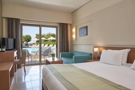 Amalthia Beach Resort, Standard