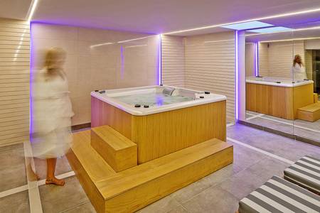 Swell Boutique Hotel, Spa/Wellness