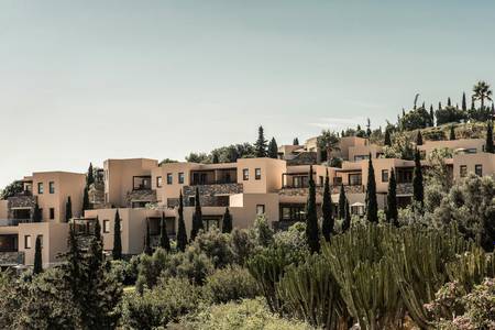 Phaea Blue, Resort/Hotelanlage