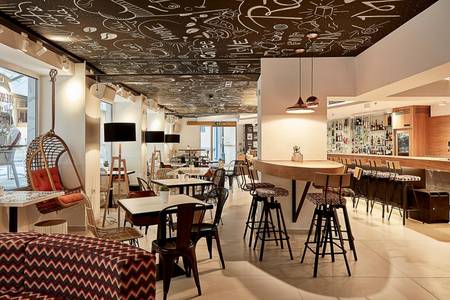 Olive Green Hotel, Restaurant/Gastronomie