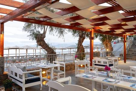 Ariadne Beach, Restaurant/Gastronomie