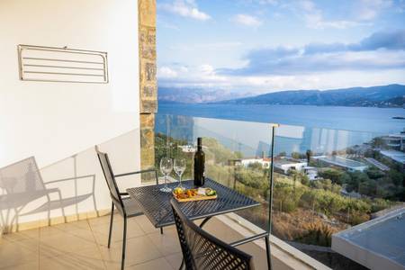 Ariadne Beach, Junior Suite