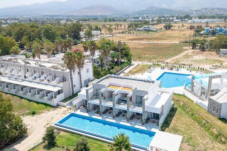 Cavo D'Ouro Hotel, Resort/Hotelanlage