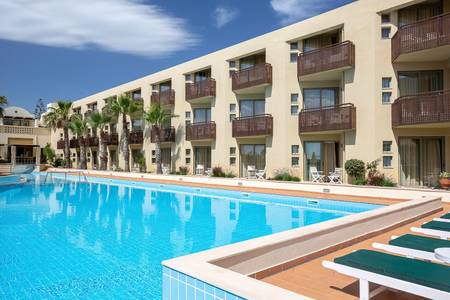 Giannoulis Santa Marina Plaza, Pool/Poolbereich Giannoulis Santa Marina Plaza, Pool/Poolbereich