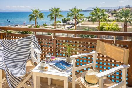 Giannoulis Santa Marina Plaza, Standard Giannoulis Santa Marina Plaza, Standard