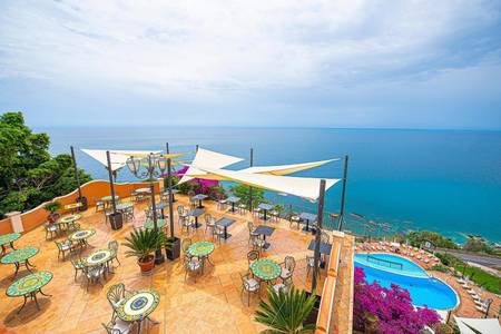 Baia Taormina Hotel, Resort/Hotelanlage