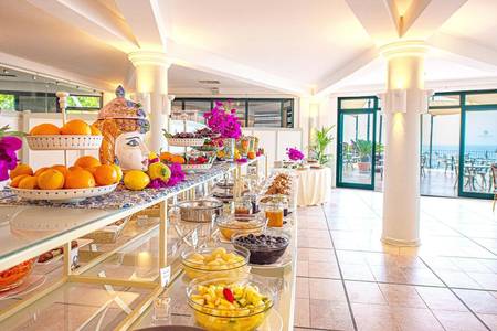 Baia Taormina Hotel, Restaurant/Gastronomie