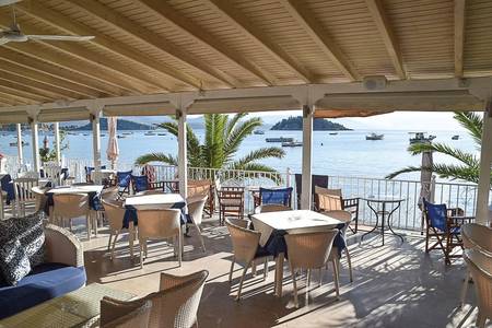 Hotel Aris, Restaurant/Gastronomie