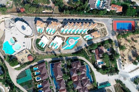 Alexandra Elegance Bridging Generations, Resort/Hotelanlage