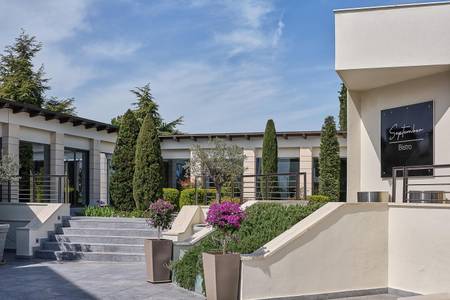 September Hotel Thessaloniki, Resort/Hotelanlage