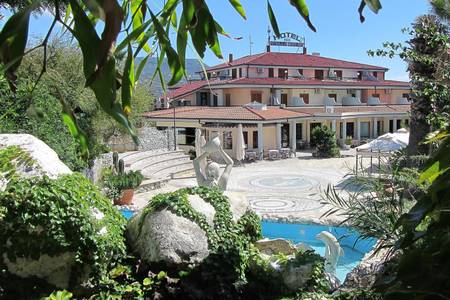 Hotel Stella Marina, Resort/Hotelanlage