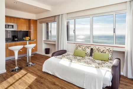 Pestana Alvor Atlântico, Studio