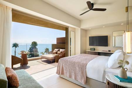 Avali, Mar-Bella Collection, Deluxe