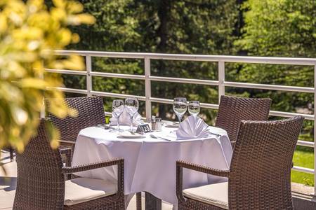 Hotel Jezero, Restaurant/Gastronomie