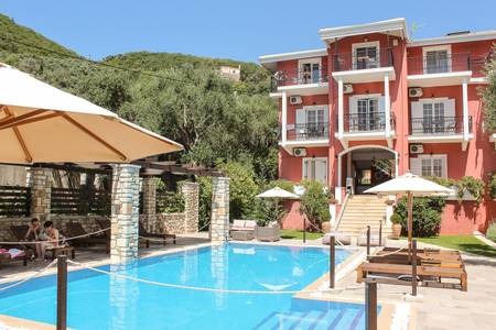 Vassilis Guest House, Pool/Poolbereich