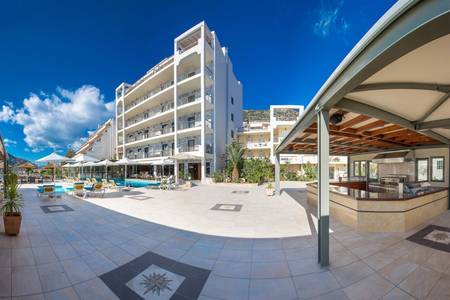 Hotel John & George, Resort/Hotelanlage Hotel John & George, Resort/Hotelanlage