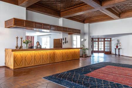 Amalia Kalambaka, öffentliche Bereiche Amalia Kalambaka, öffentliche Bereiche