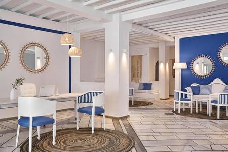 Mr & Mrs White Tinos, öffentliche Bereiche Mr & Mrs White Tinos, öffentliche Bereiche