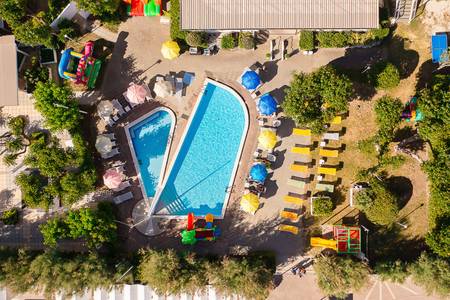 Color Hotel Alexandra Plaza, Pool/Poolbereich Color Hotel Alexandra Plaza, Pool/Poolbereich