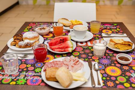 Color Mokambo Shore Hotel, Restaurant/Gastronomie Color Mokambo Shore Hotel, Restaurant/Gastronomie