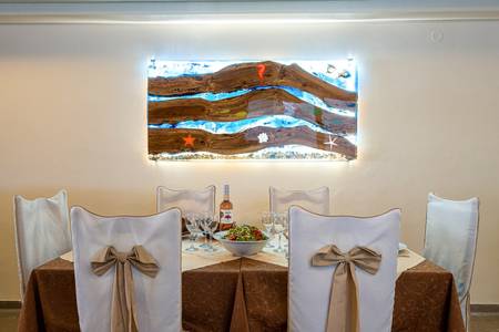 Hotel Dolphin, Restaurant/Gastronomie