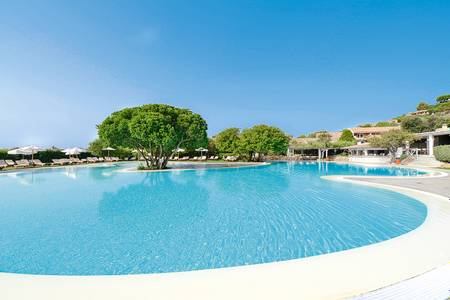 Hotel Village Chia Laguna, Pool/Poolbereich