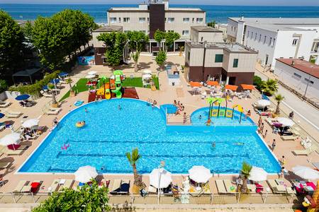 Color Perla Village, Pool/Poolbereich