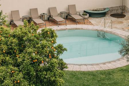 Torel Royal Court, Pool/Poolbereich