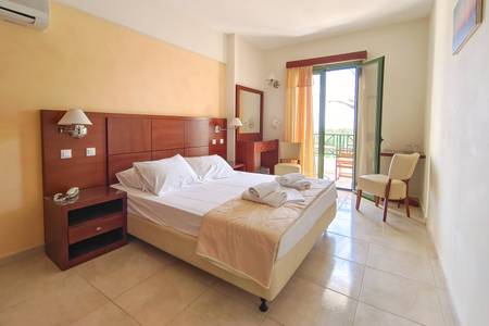 Alex Hotel, Zimmer/Wohnbeispiel