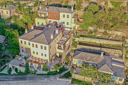 Pirrion Wellness Boutique Hotel, Resort/Hotelanlage