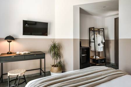 The Rock, Wohnbeispiel The Rock, Wohnbeispiel