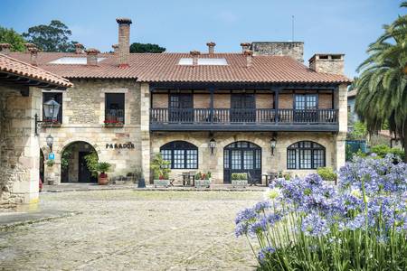 Parador de Santillana del Mar, Resort/Hotelanlage Parador de Santillana del Mar, Resort/Hotelanlage