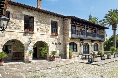 Parador de Santillana del Mar, Resort/Hotelanlage Parador de Santillana del Mar, Resort/Hotelanlage