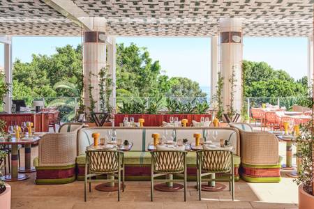 Hotel Don Carlos Marbella, Restaurant/Gastronomie