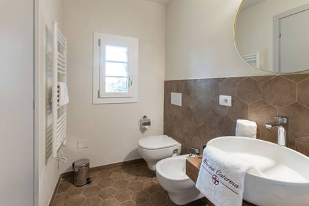 Monna Caterina Wine Resort, Vierbett