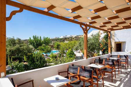 Casa Garden, Restaurant/Gastronomie Casa Garden, Restaurant mit gedeckten Tischen und stilvollem Ambiente