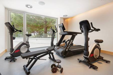 Hipotels Bahía Grande, Spa/Wellness Hipotels Bahía Grande, Fitnesscenter mit Kraft- und Ausdauergeräten.