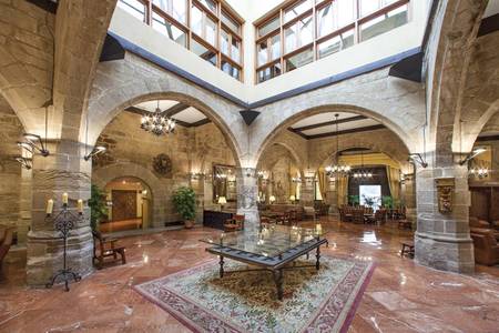 Parador de Santo Domingo de la Calzada, öffentliche Bereiche