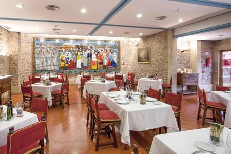 Parador de Santo Domingo de la Calzada, Restaurant/Gastronomie