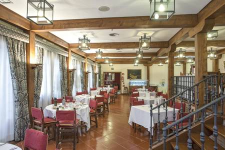 Parador de Santo Domingo de la Calzada, Restaurant/Gastronomie