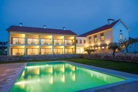 Quinta Madre de Água Hotel Rural, Pool bei Nacht