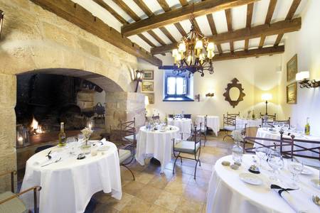 Parador de Cangas de Onís, Restaurant/Gastronomie