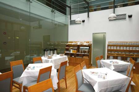 The Azoriani Boutique, Ascend Hotel Collection, Restaurant